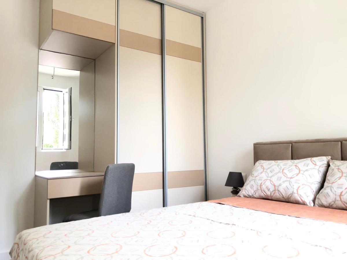 Apartment Sara With Seaview Budva Bagian luar foto