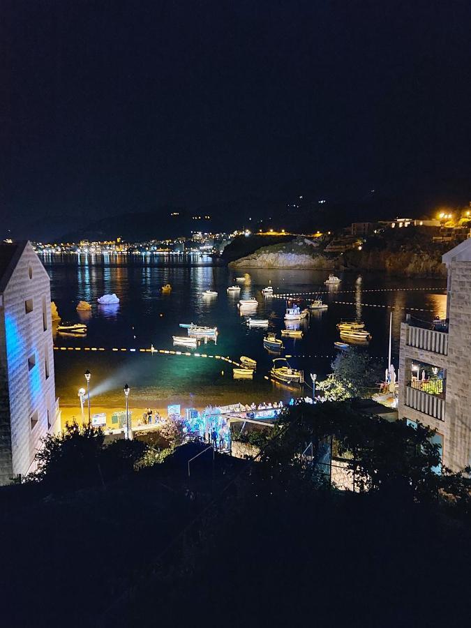 Apartment Sara With Seaview Budva Bagian luar foto