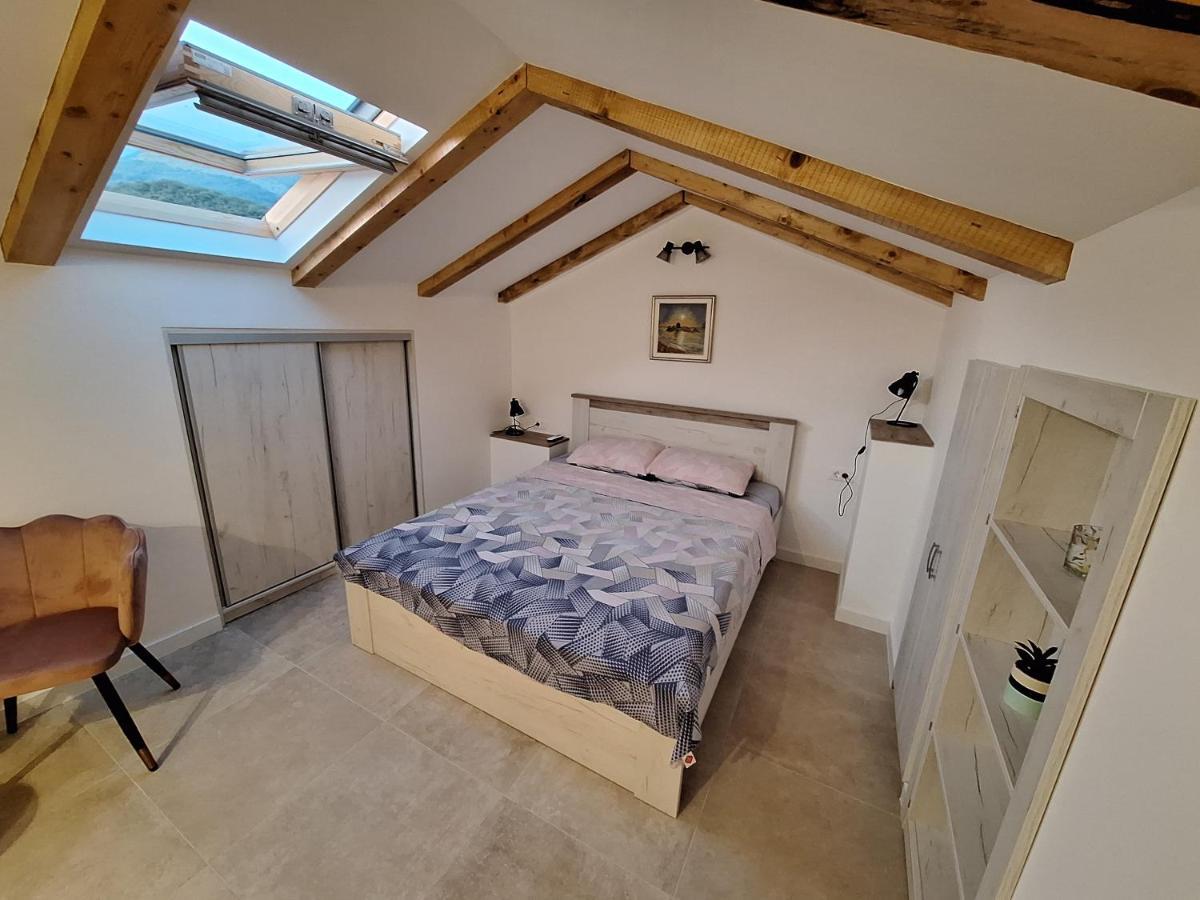 Apartment Sara With Seaview Budva Bagian luar foto